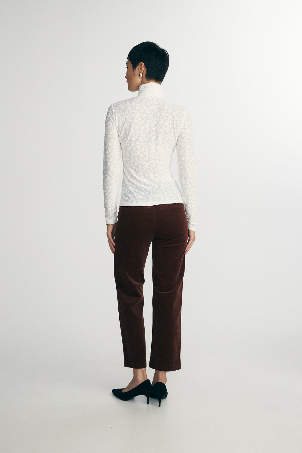 Turtle neck lace top