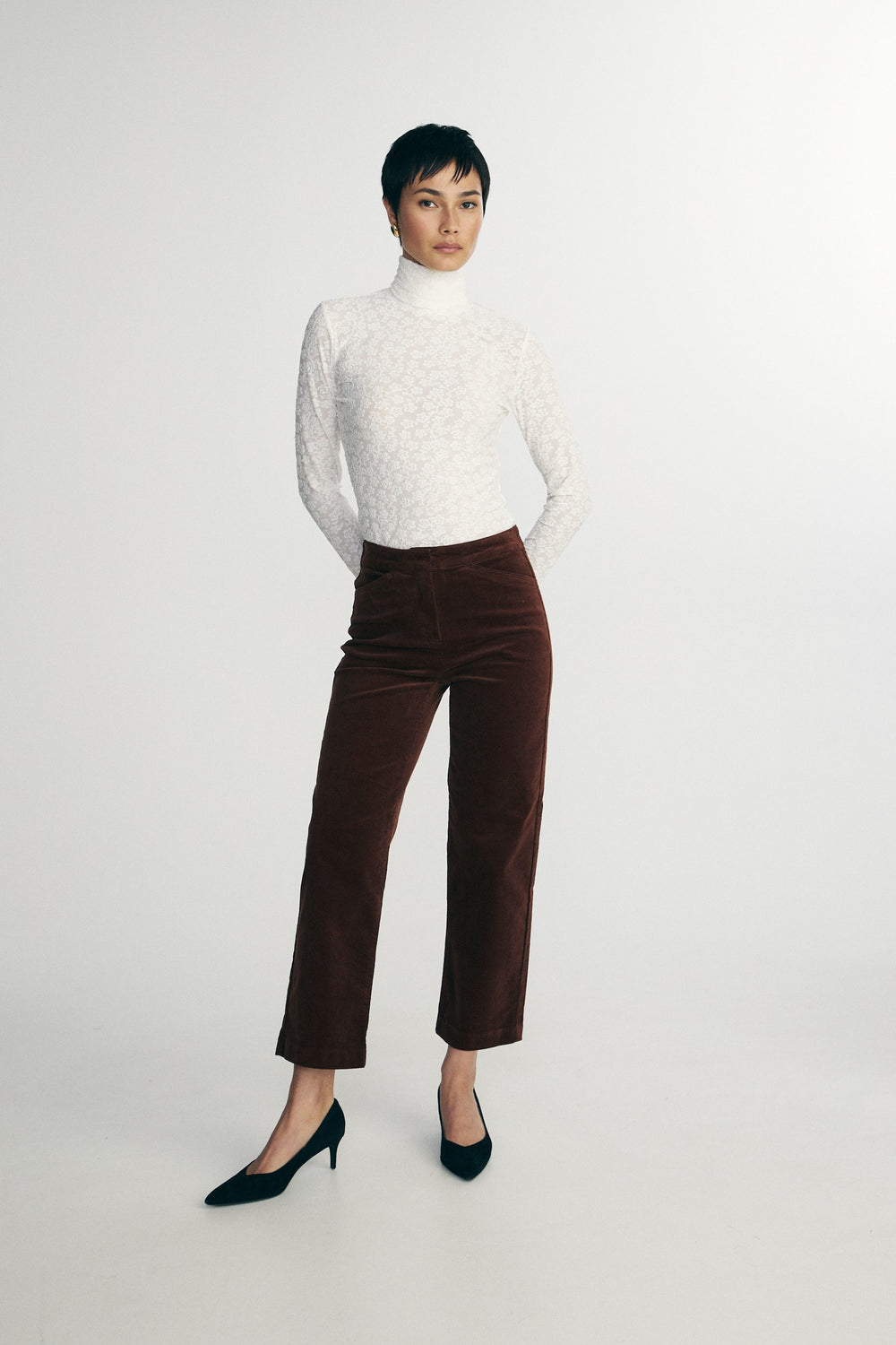 Turtle neck lace top