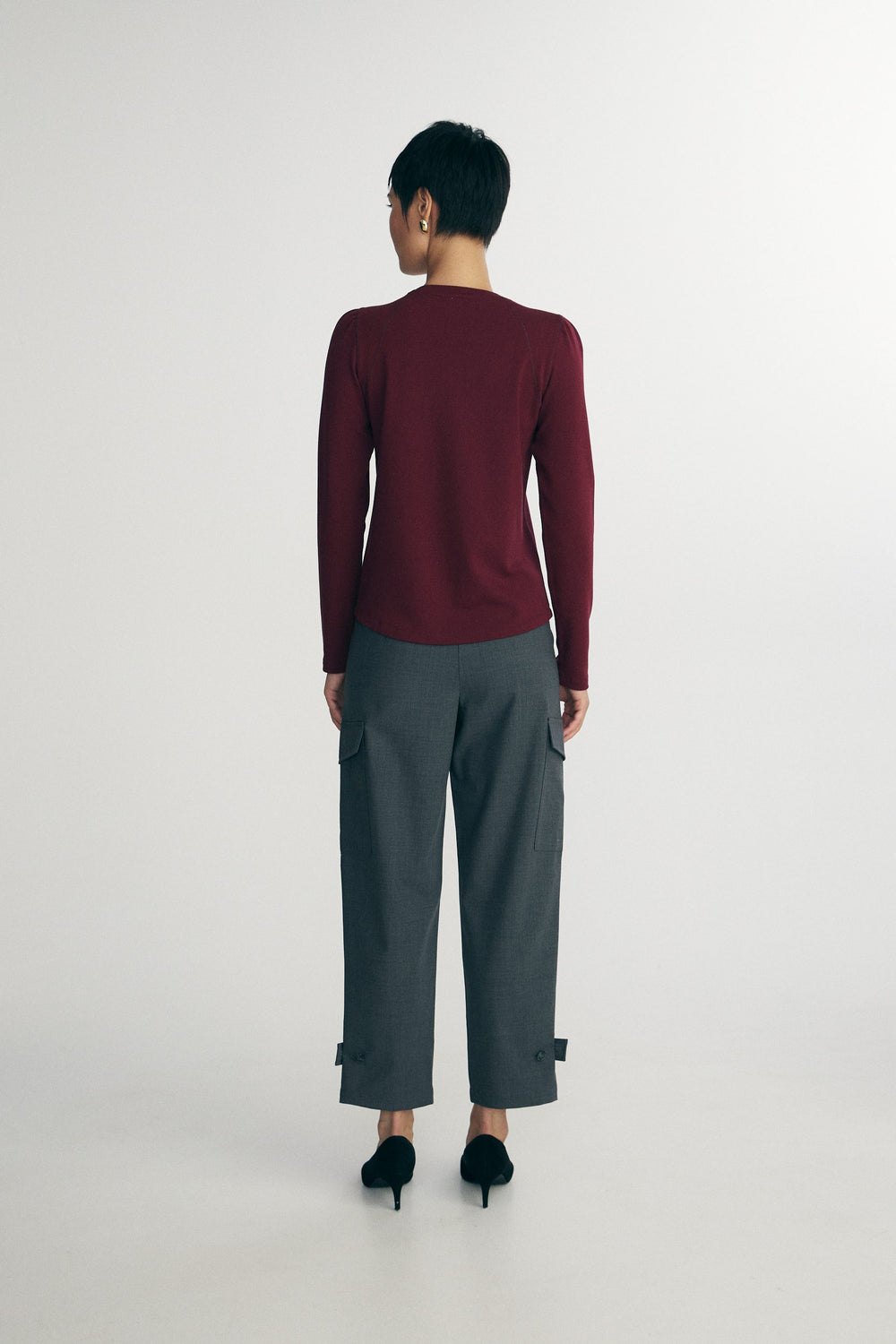 Crew neck shirt with puffy sleeve