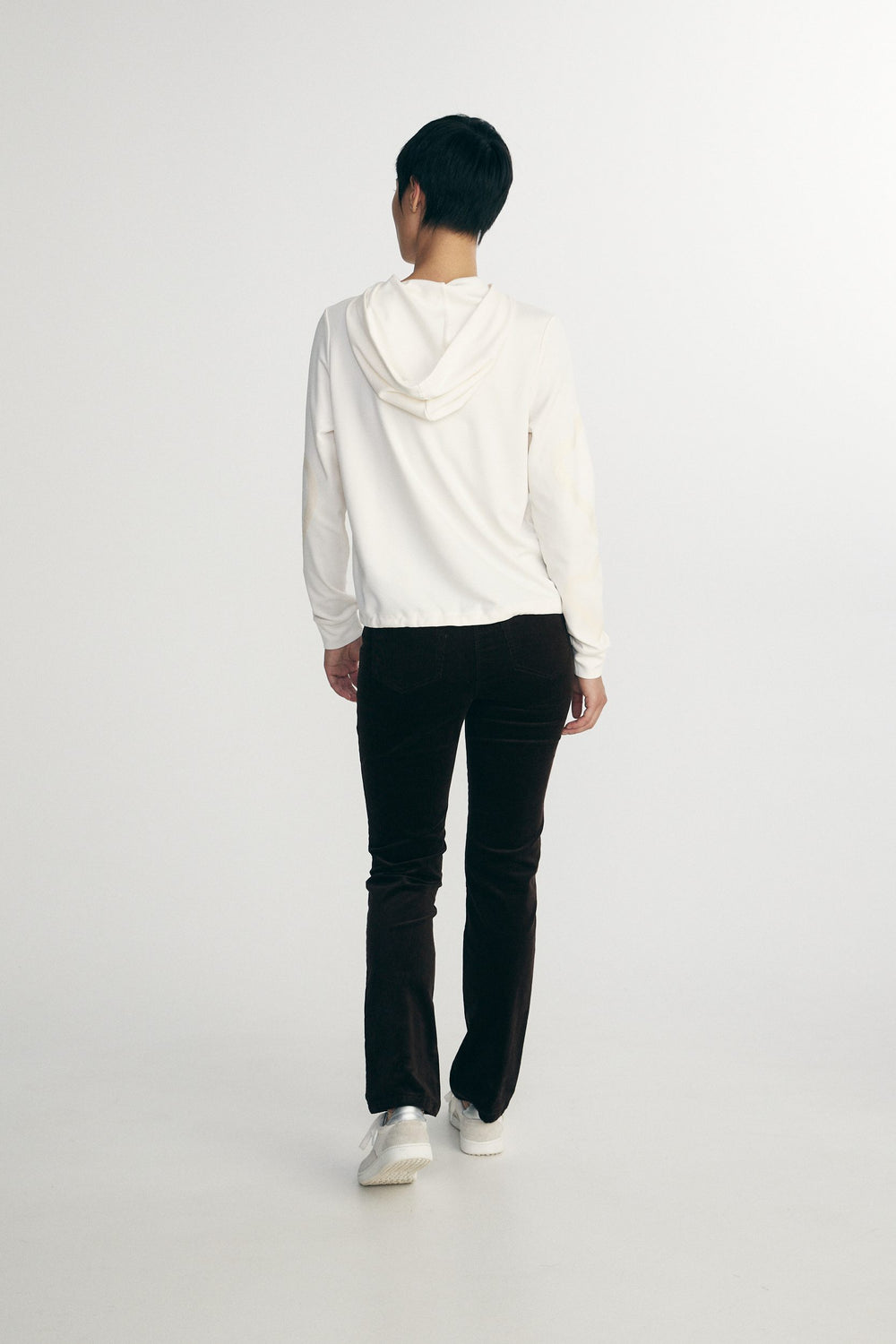 Hooded sweater with sequins