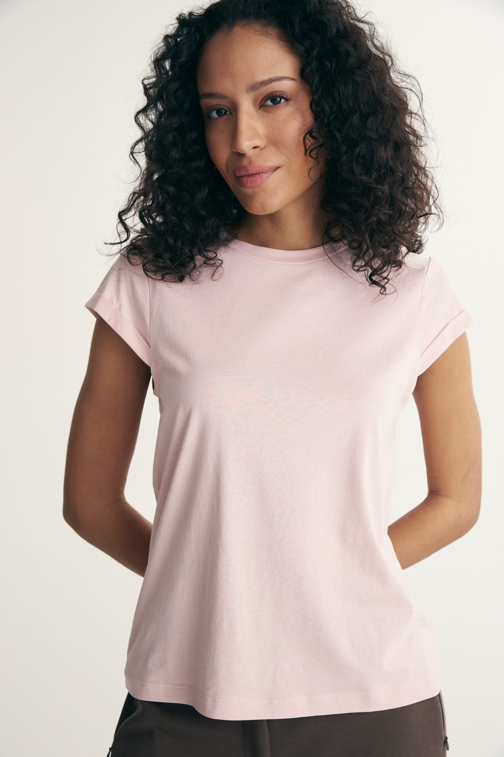 T-shirt à manches capuchon