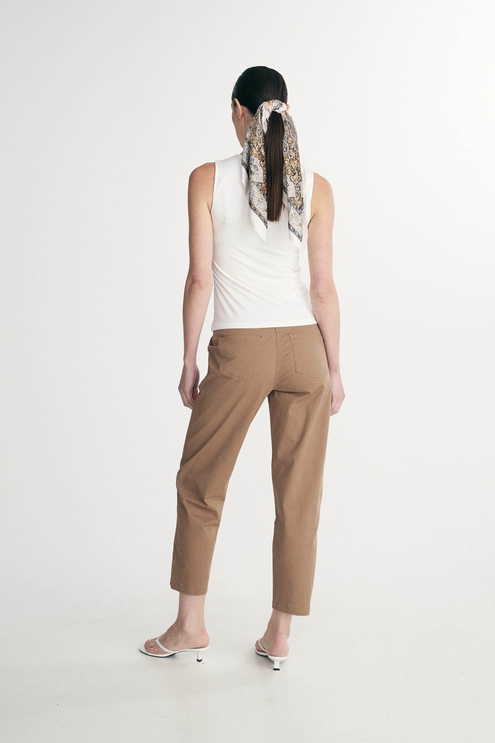 Knot detail sleeveless top