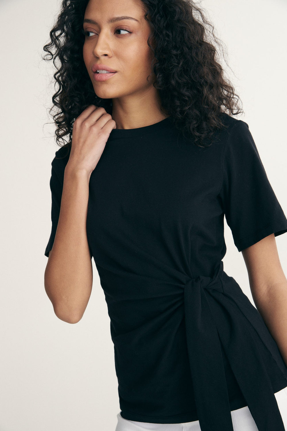 T-shirt avec noeud