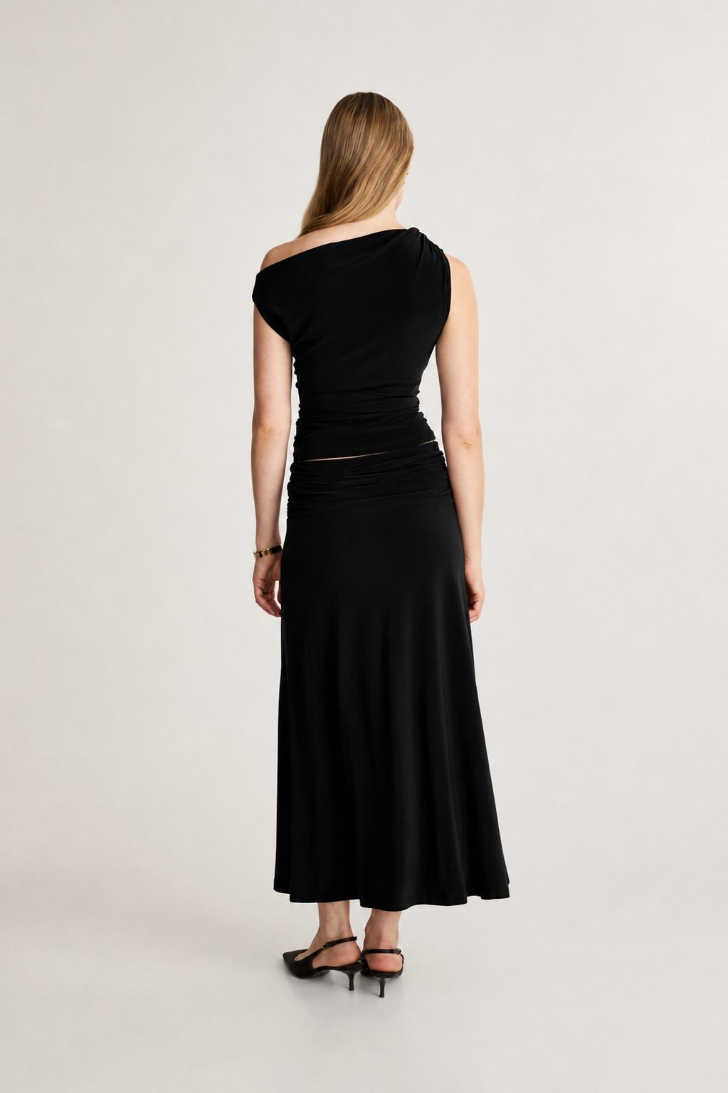 Haut asymétrique