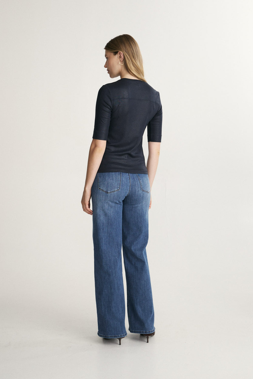 Ribbed Crew Neck Top