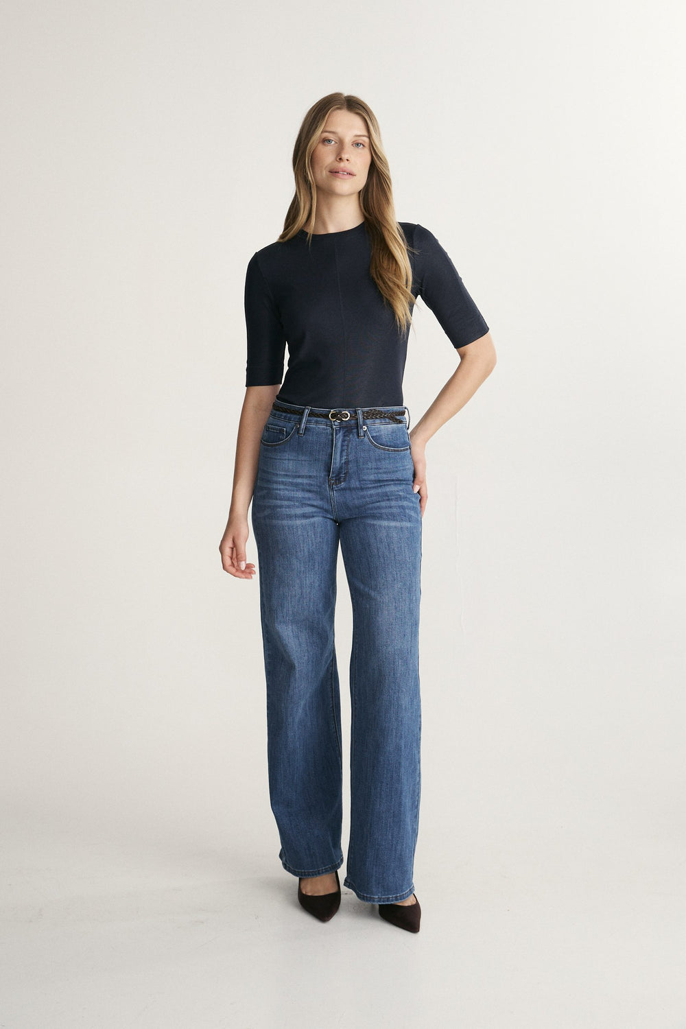 Ribbed Crew Neck Top