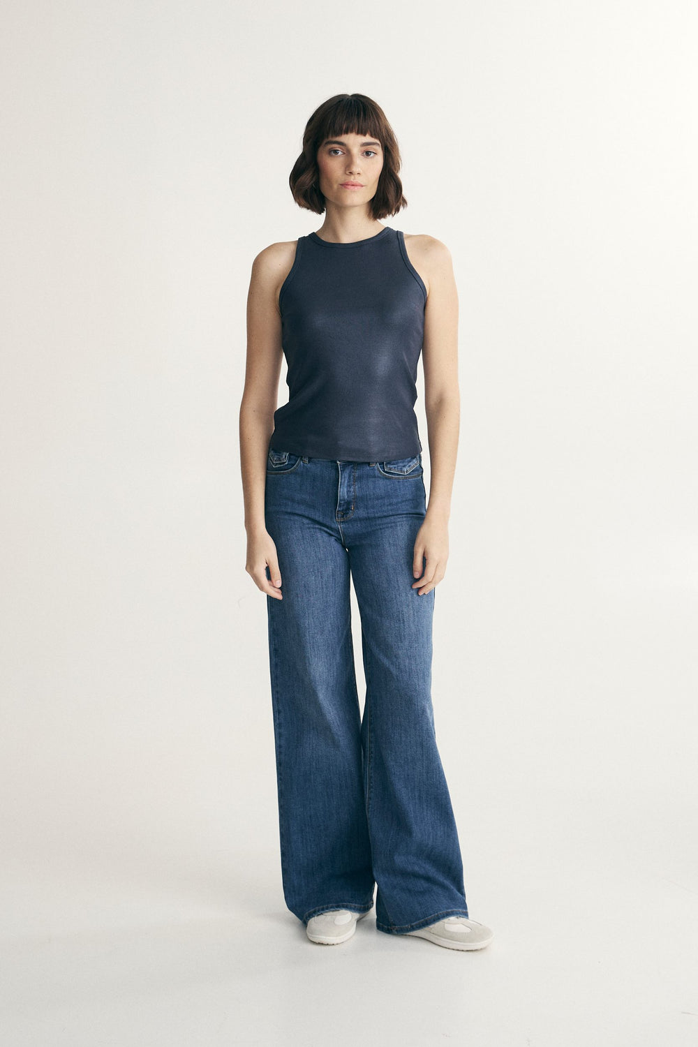 Ribbed sleeveless top