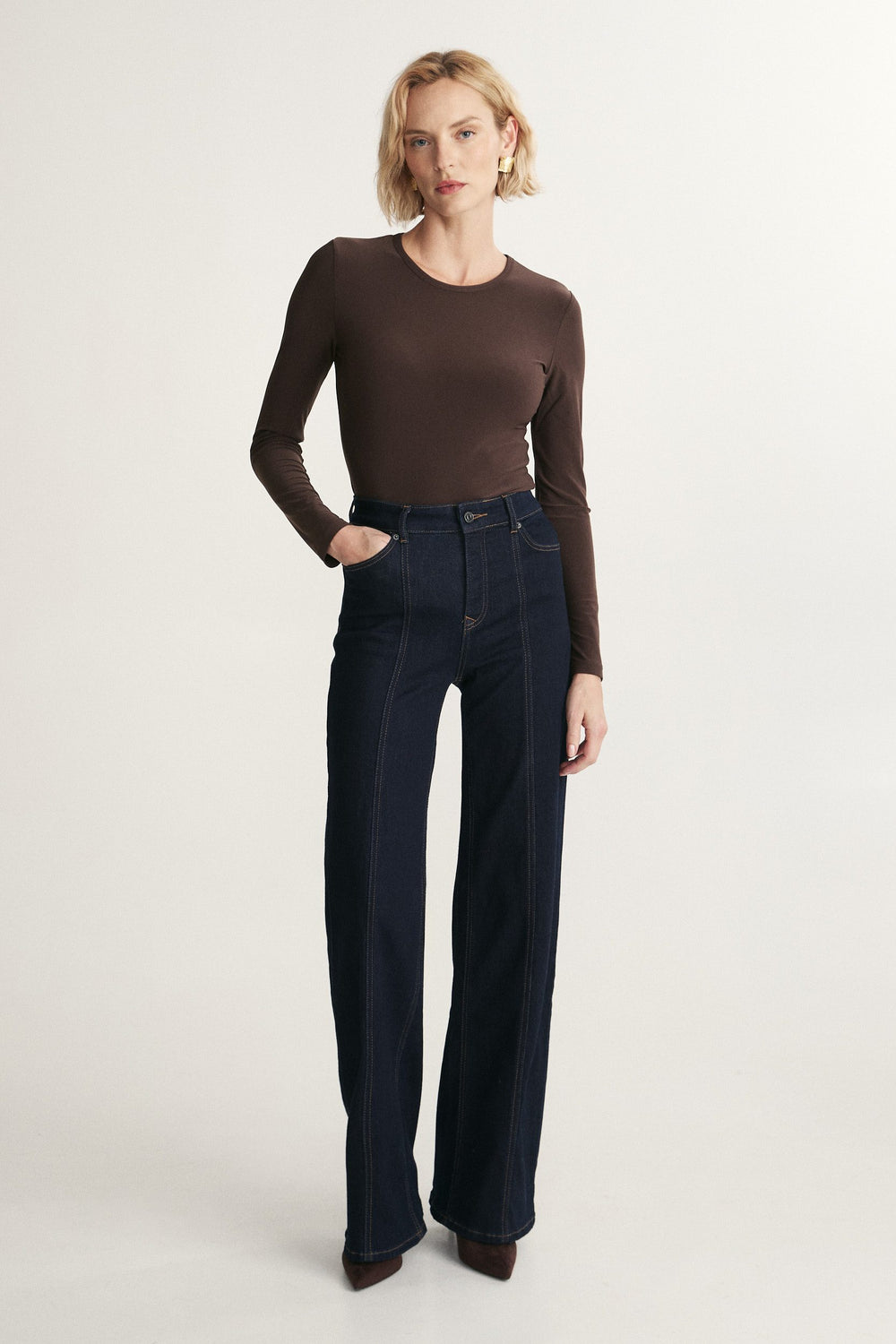 Slim-fit crewneck long-sleeve top