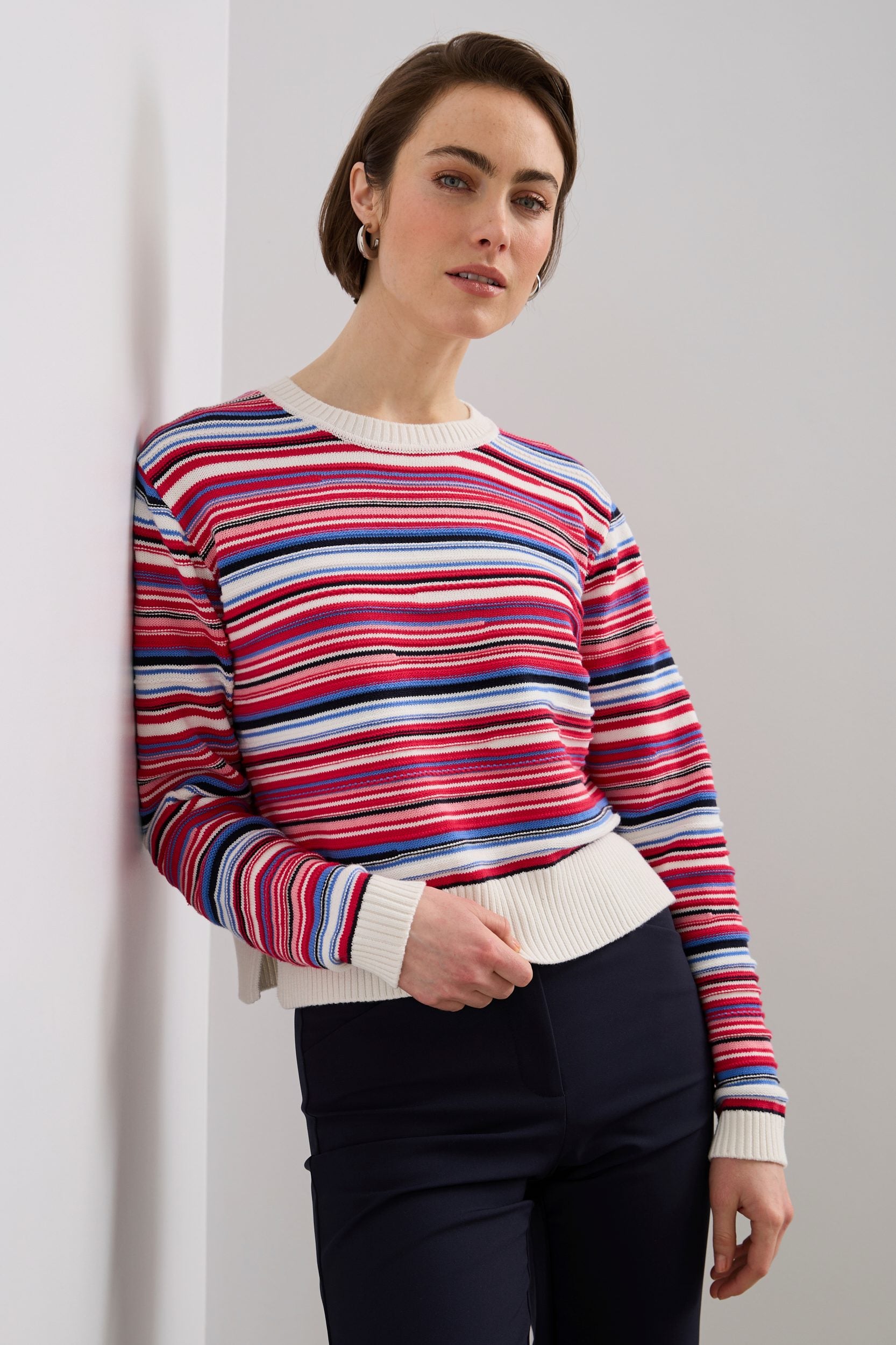 Pull ample multicolore à col rond