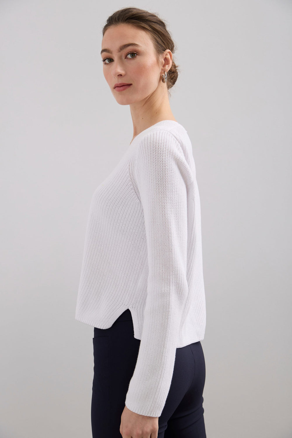 Pull côtelé à encolure dégagée