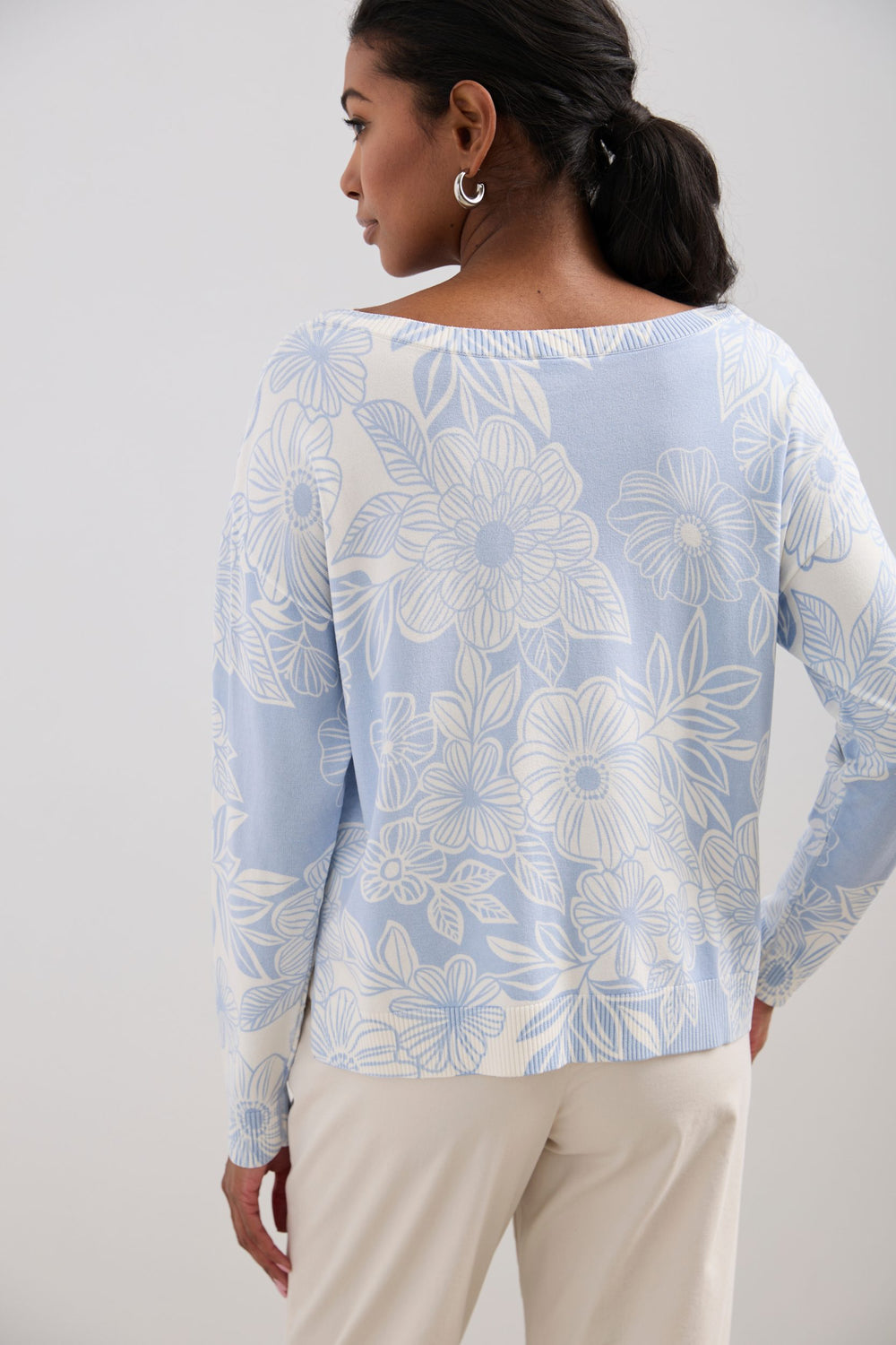 Pull à imprimé floral