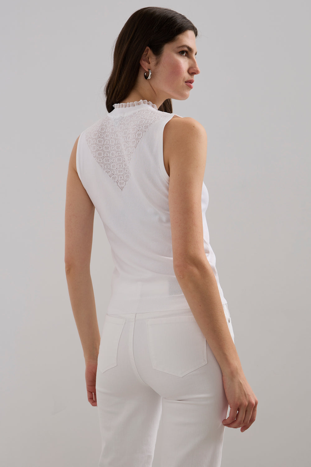Top with neckline details