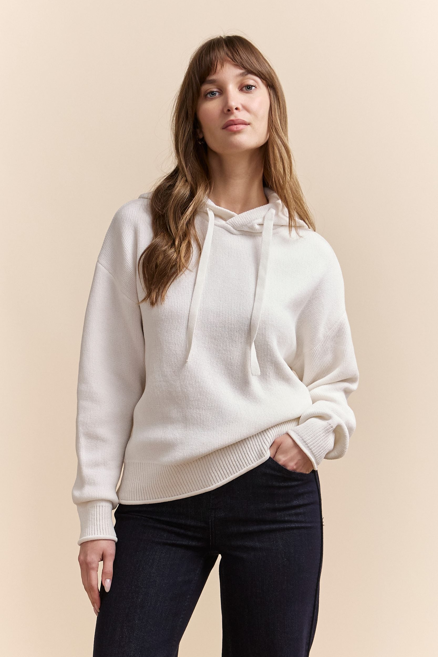 Pull en chenille à capuche