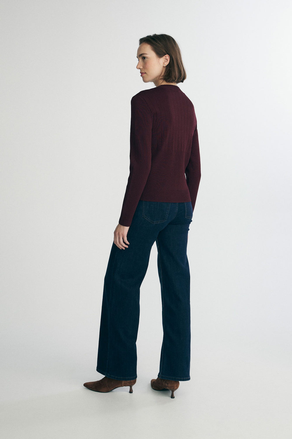 Textured V-neck cardigan