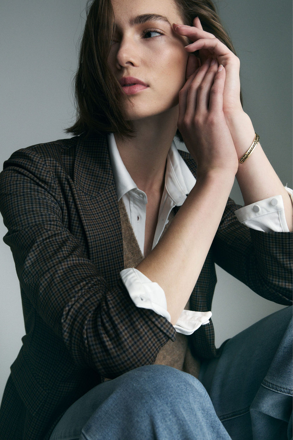 Buttoned sweater vest