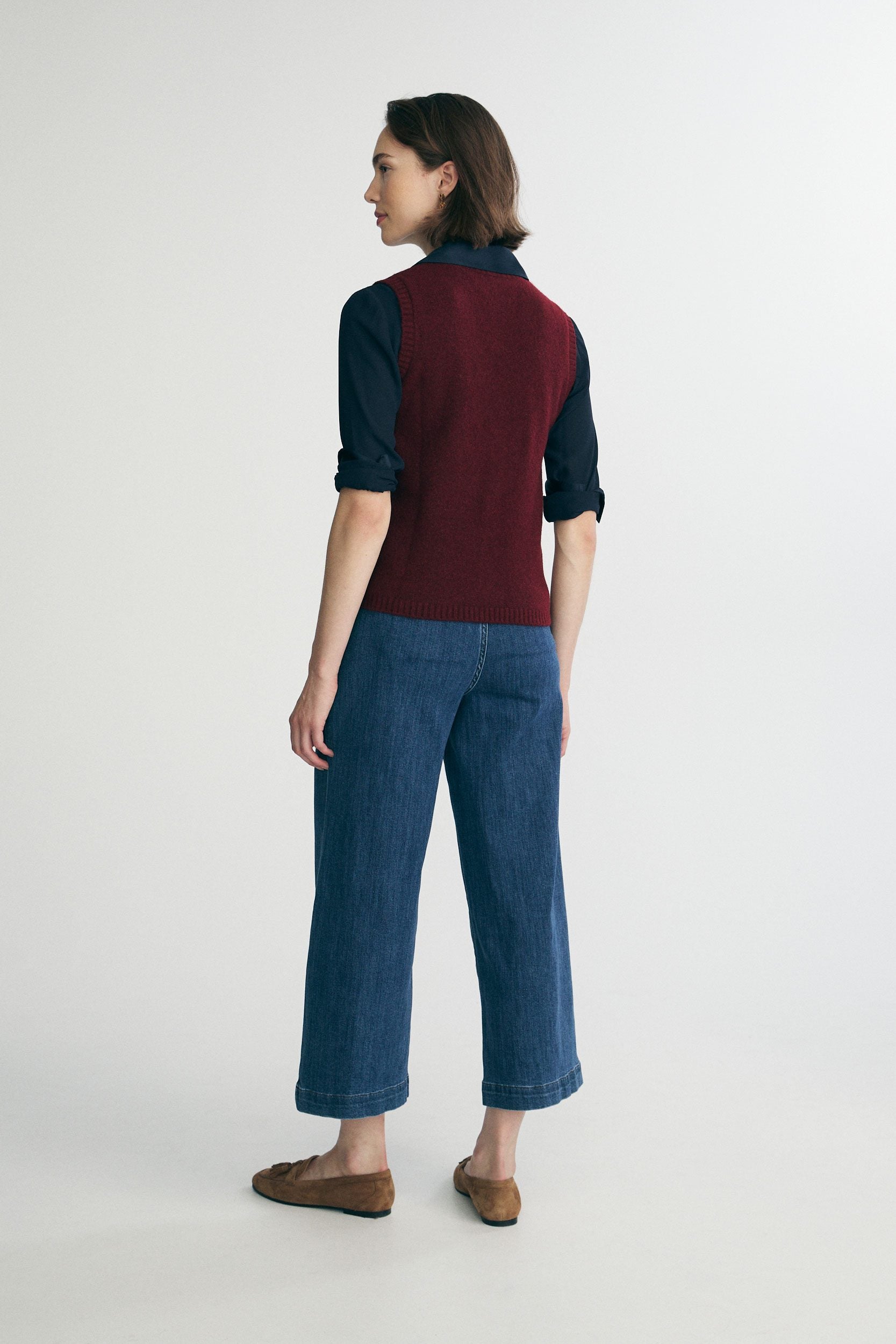 Buttoned sweater vest