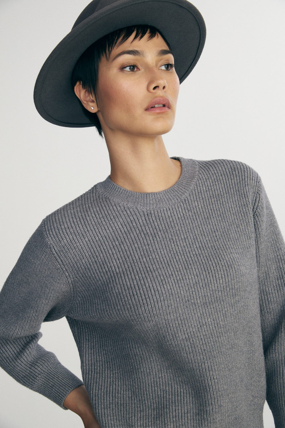 Relaxed crew neck sweater