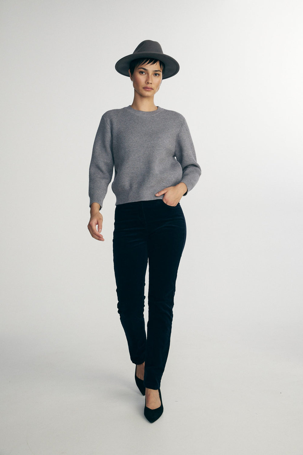 Relaxed crew neck sweater