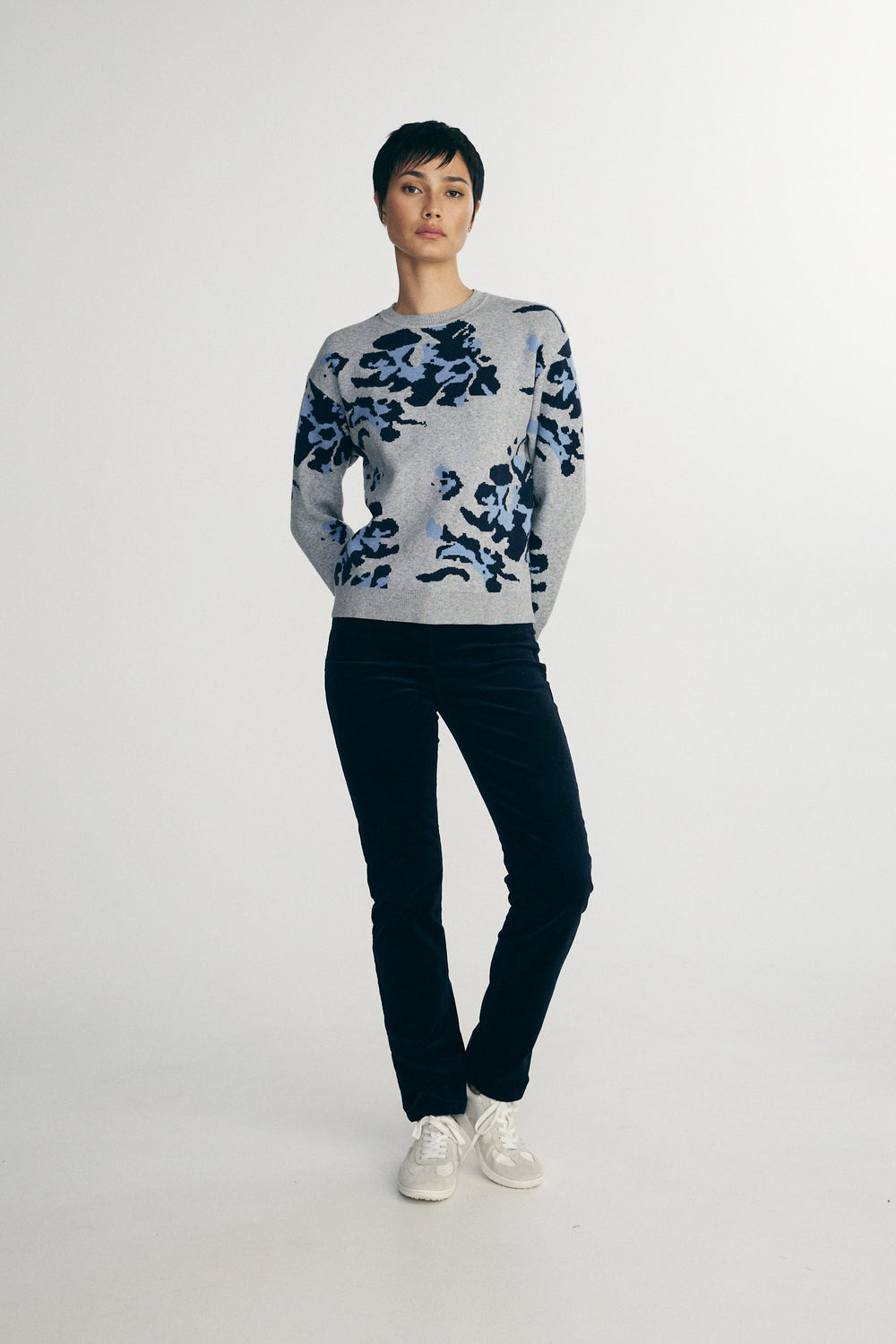 Flower jacquard sweater