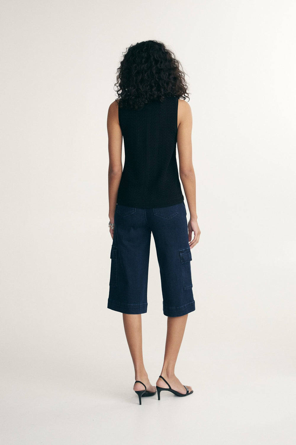 Haut sans manche en tricot pointelle