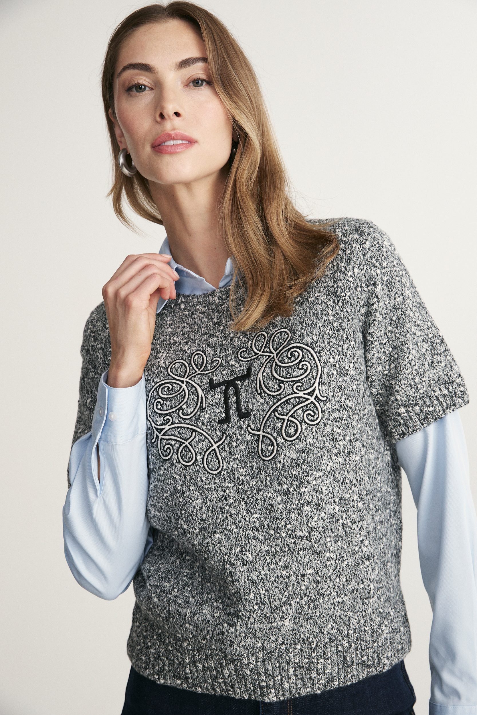 Crew neck boucle sweater