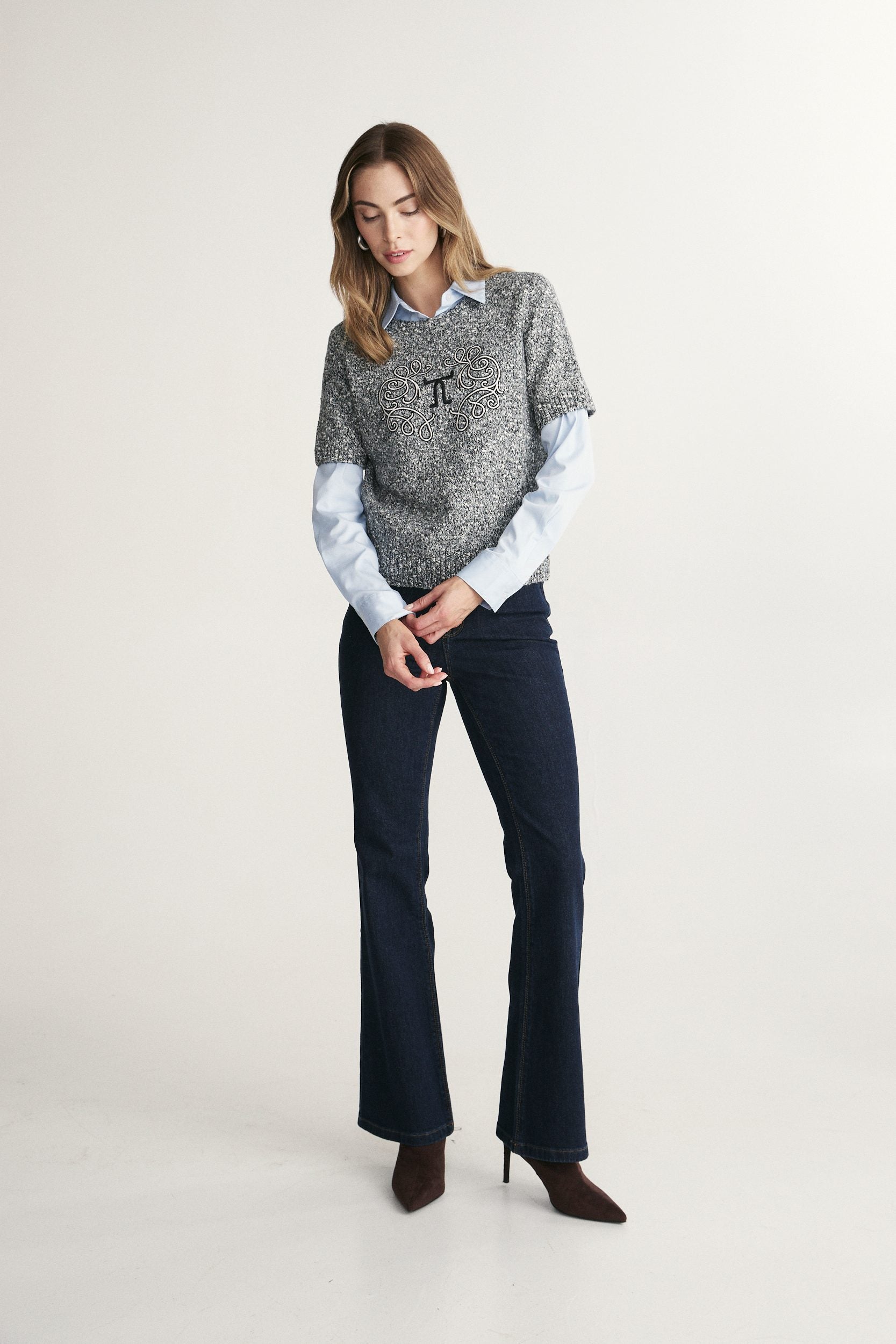 Crew neck boucle sweater
