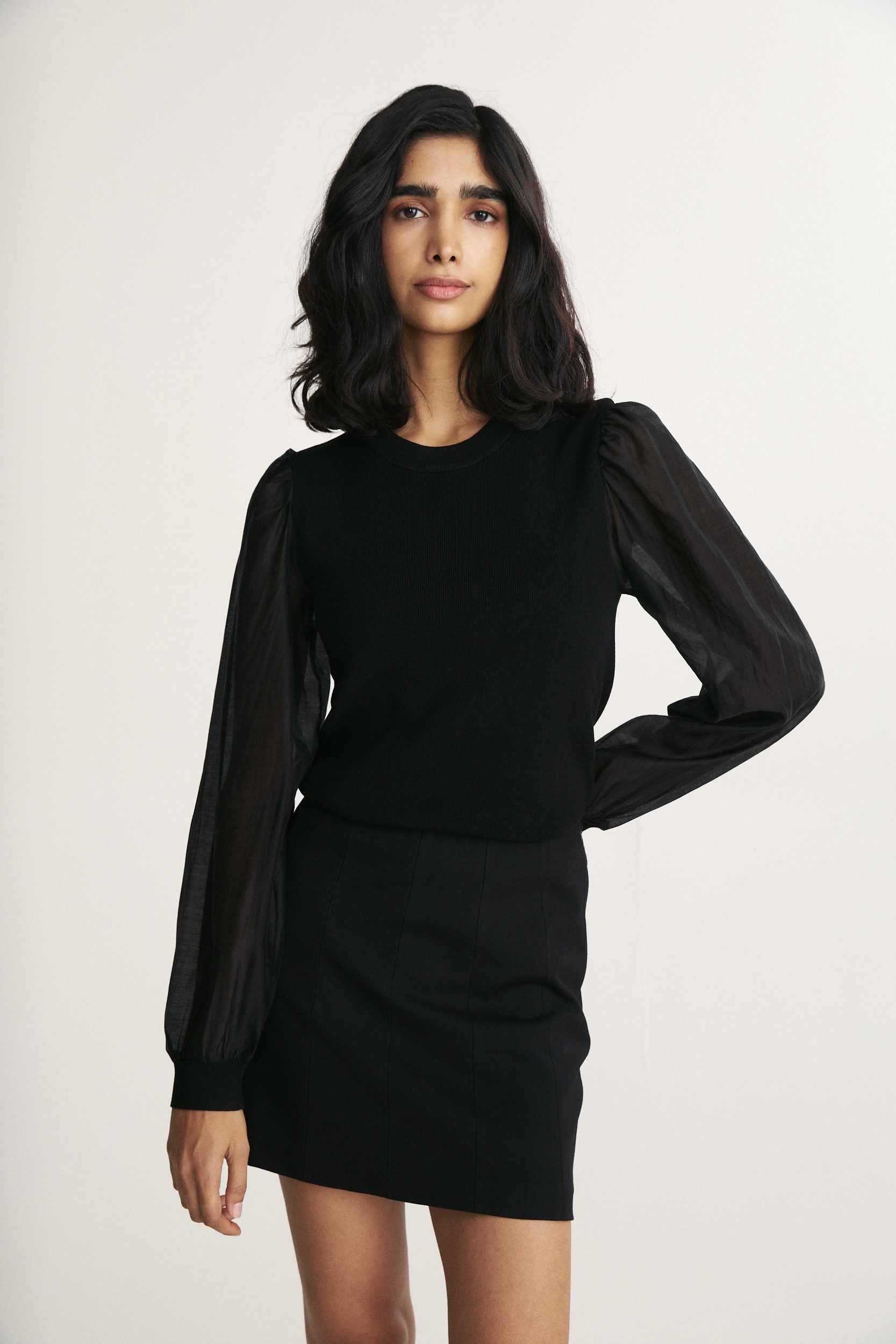 Mixed media balloon sleeves sweater