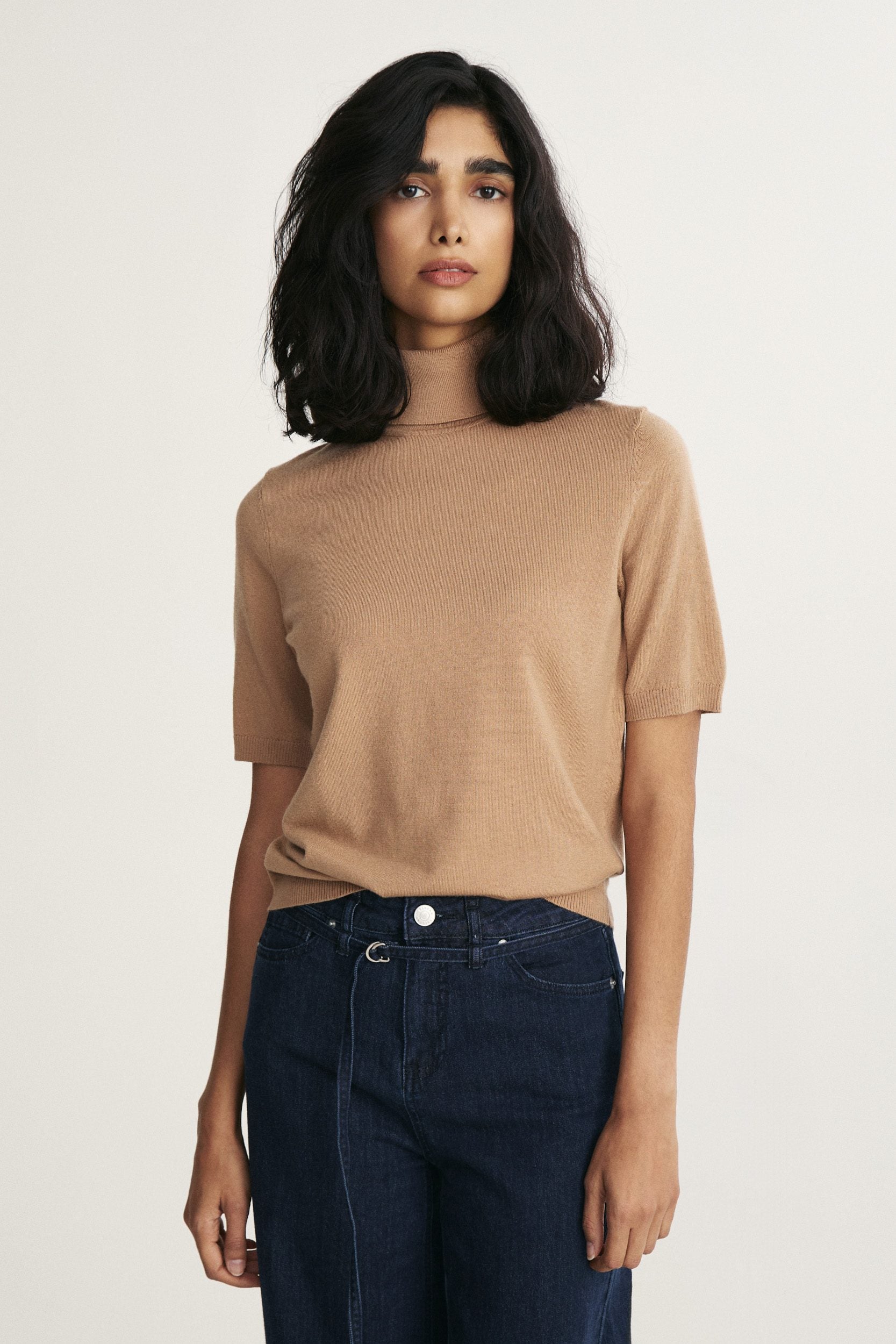 Short sleeve merino wool top