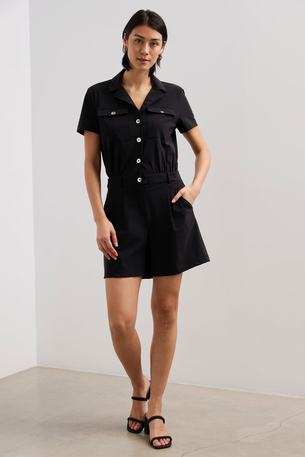 Combi short Sport Chic avec ceinture