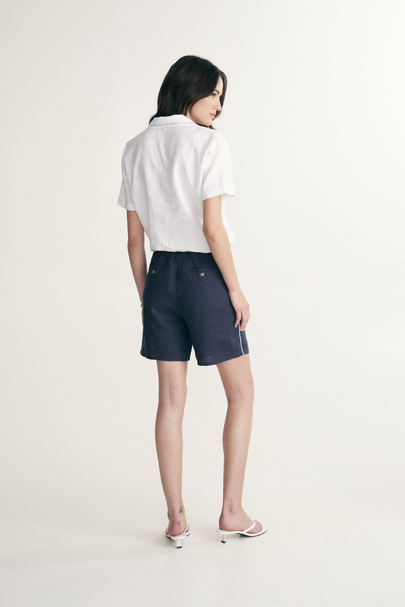 Short en lin avec élastique