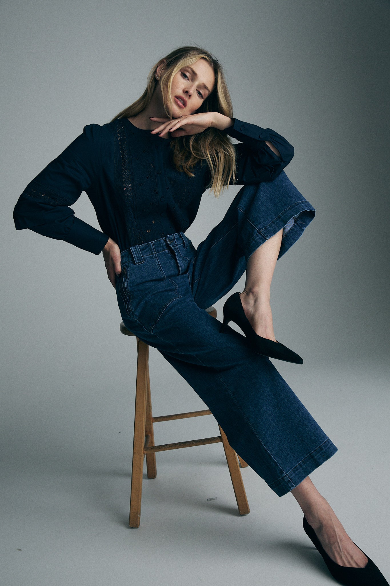 Wide leg jeans with zips