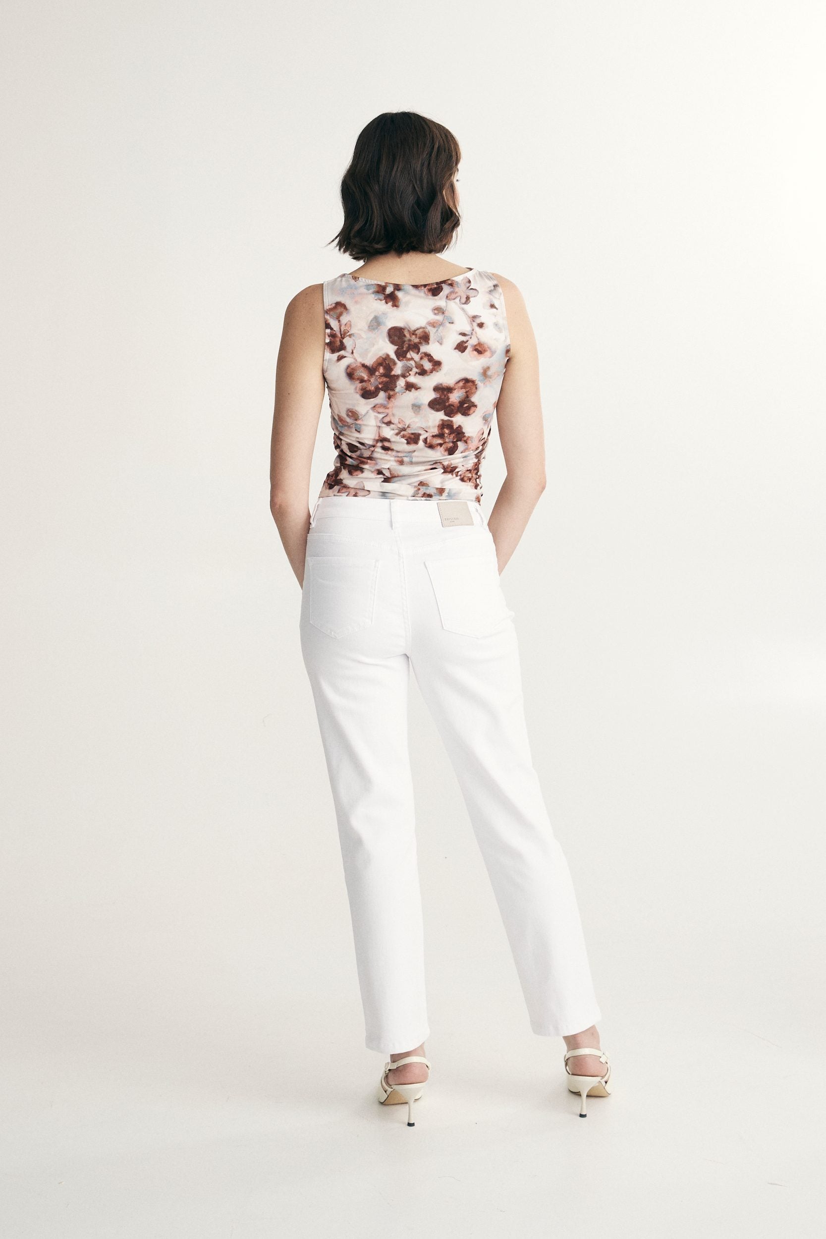 High waist cropped jean