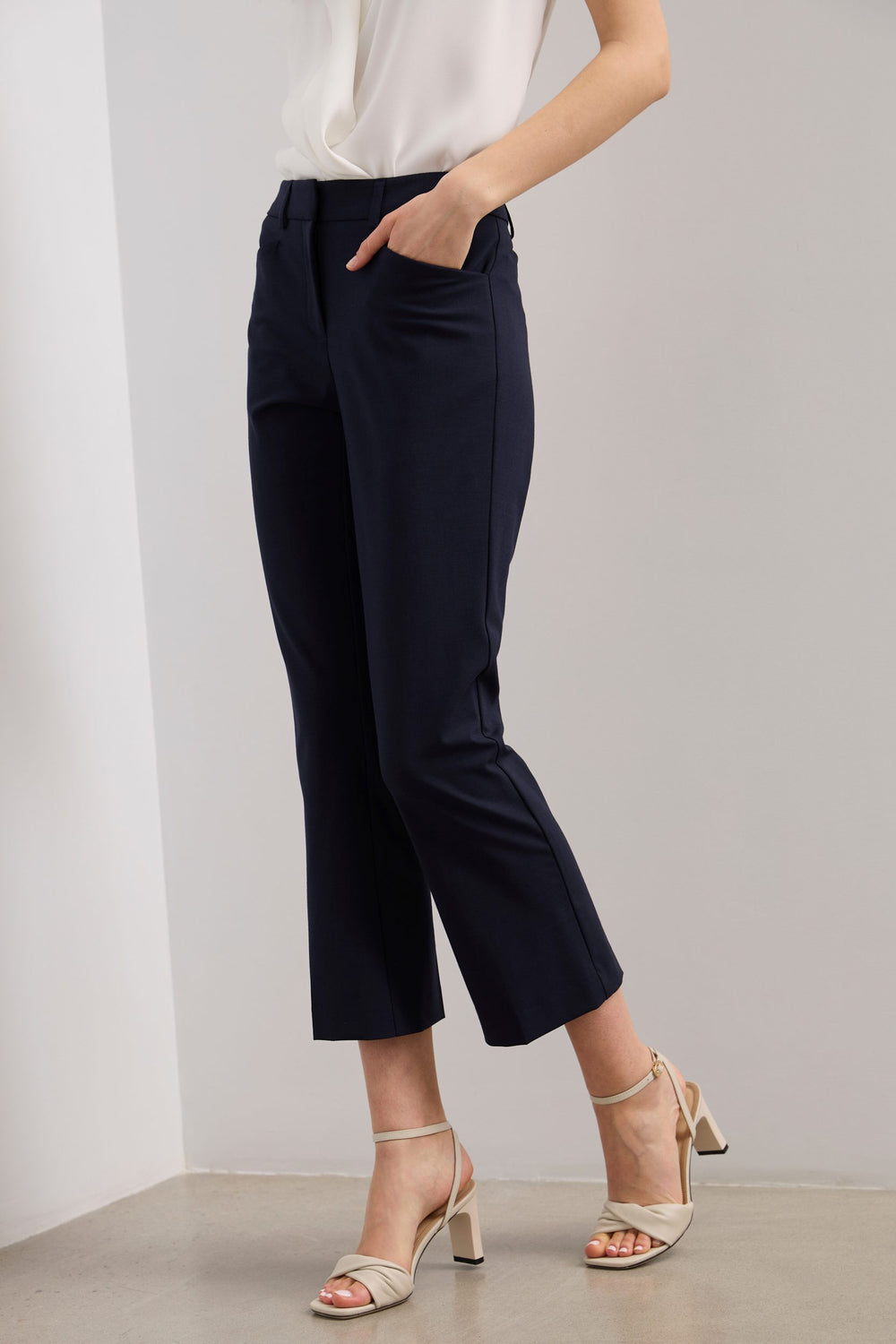 Pantalon urbain évasé
