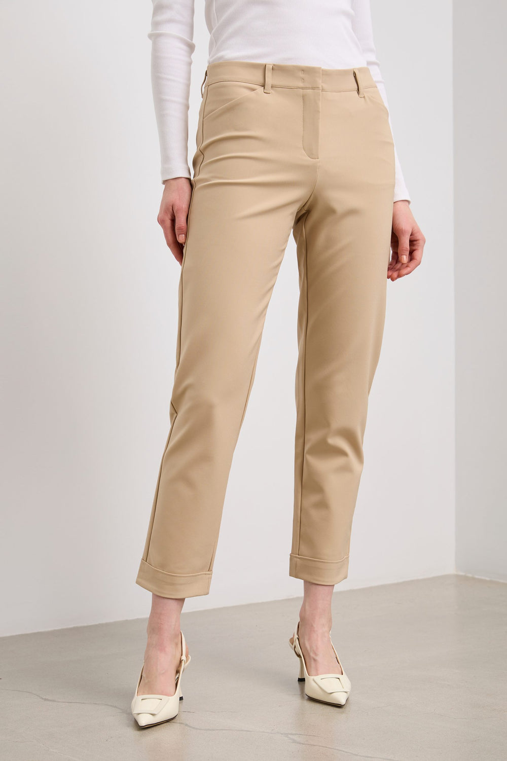 Pantalon Vogue écourté avec poches à rabats