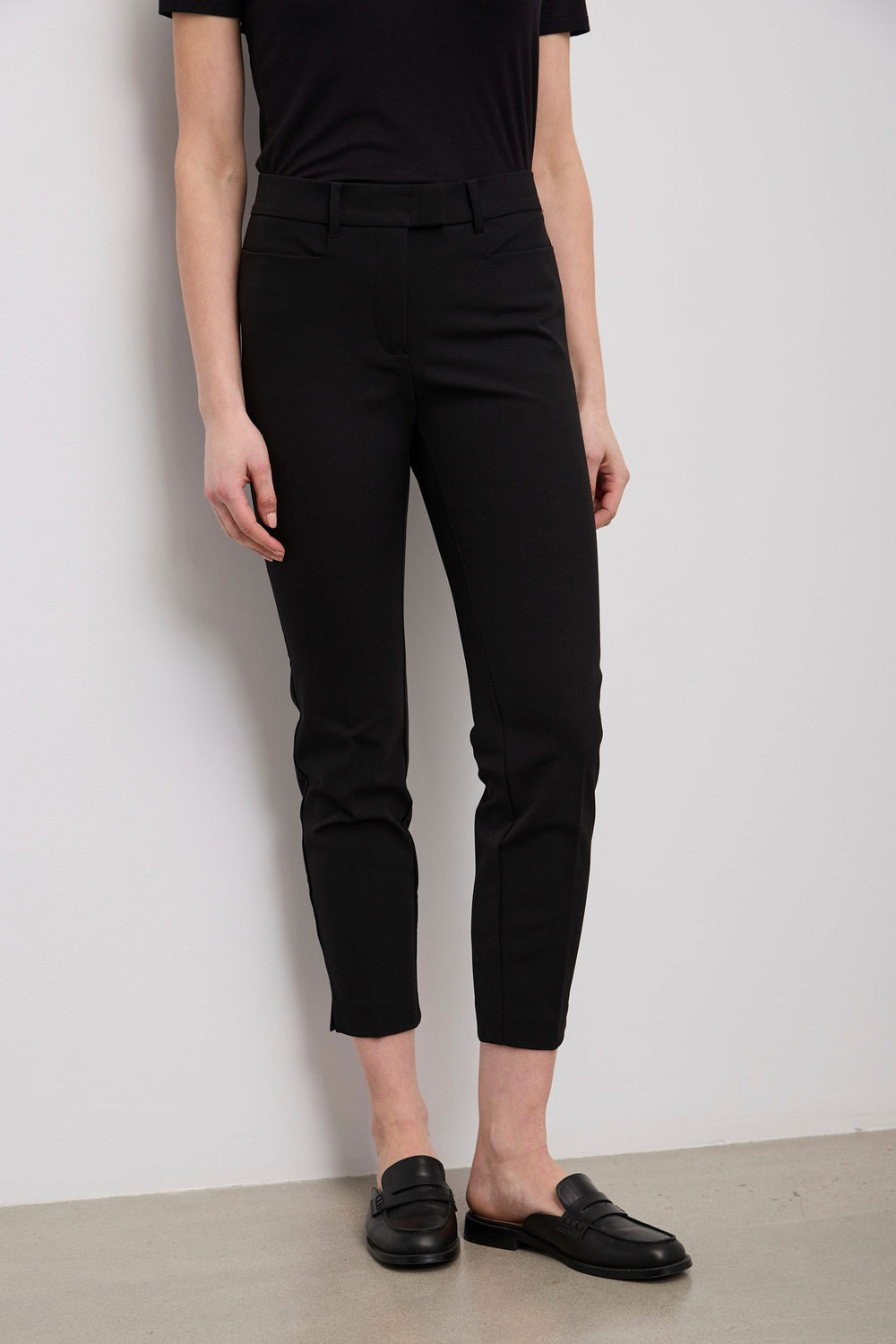 Pantalon coupe urbain écourté à taille élastique