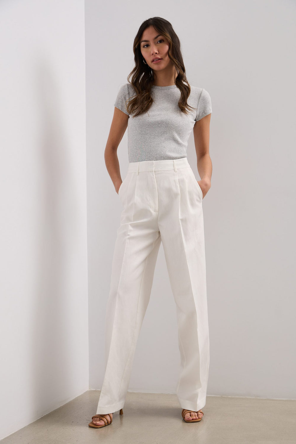 Pantalon large à plis