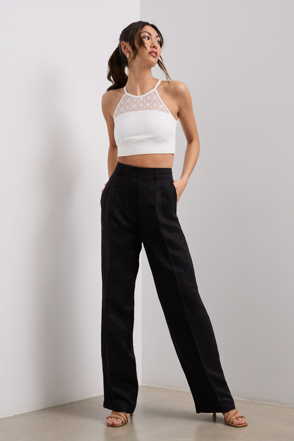 Pantalon large à plis