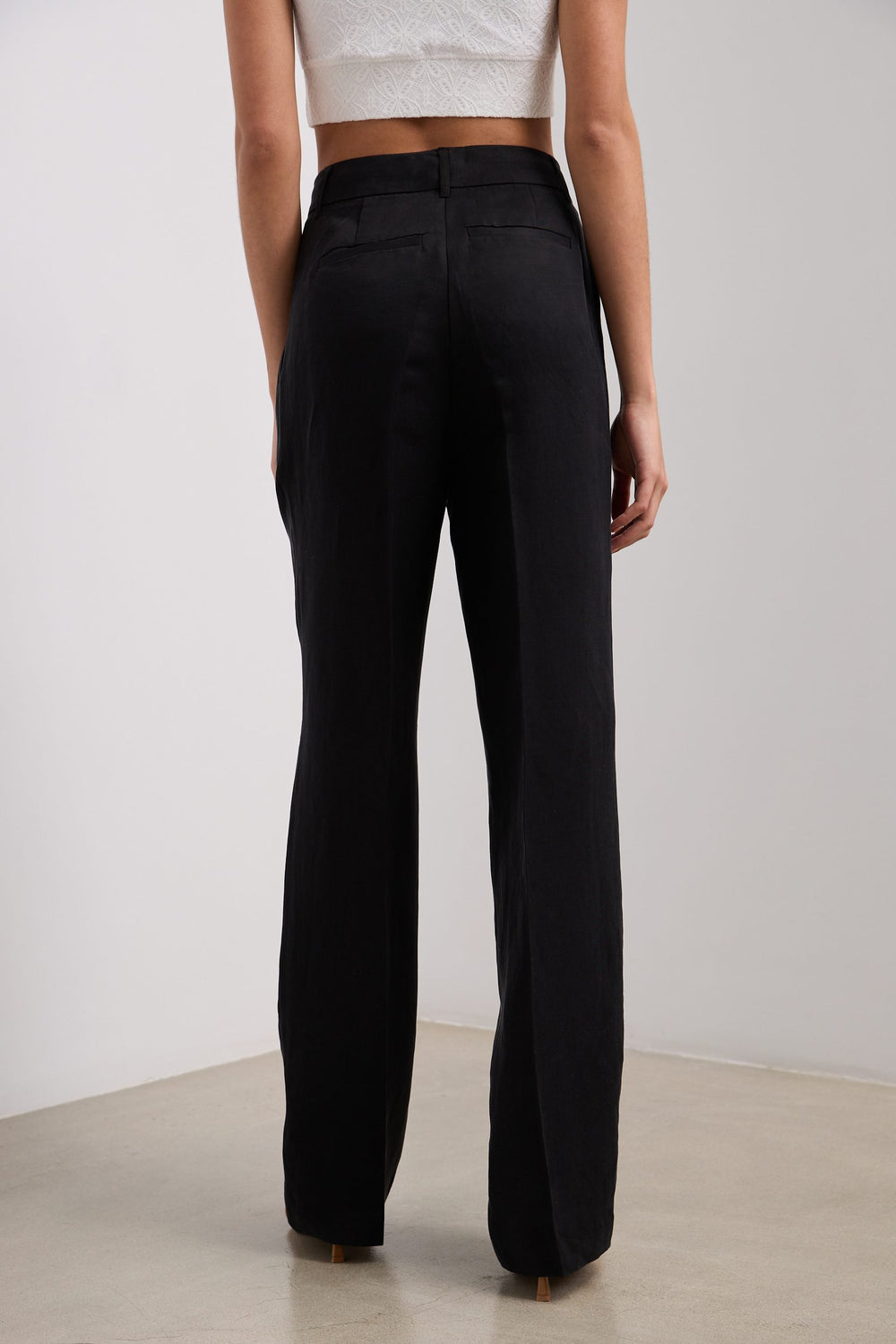 Pantalon large à plis