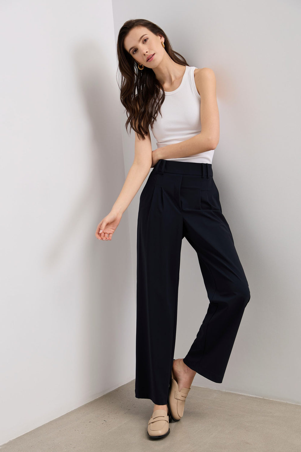 Pantalon Sport Chic à plis devant