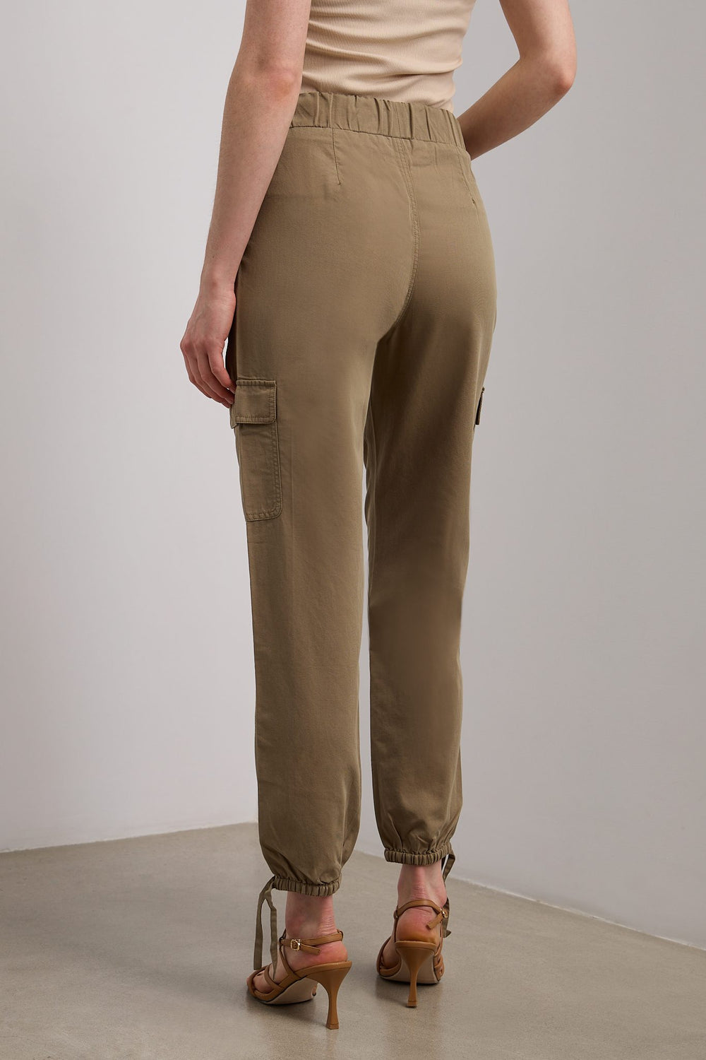 Pantalon cargo décontracté en mélange de lin