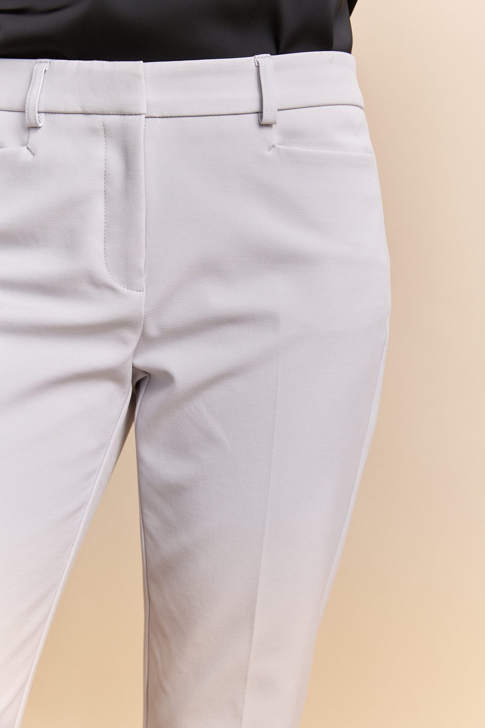 Pantalon écourté