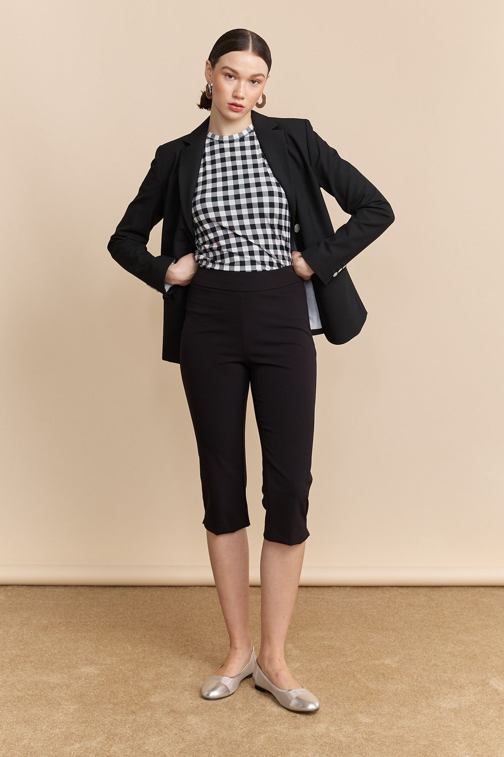 High waist capri with slit