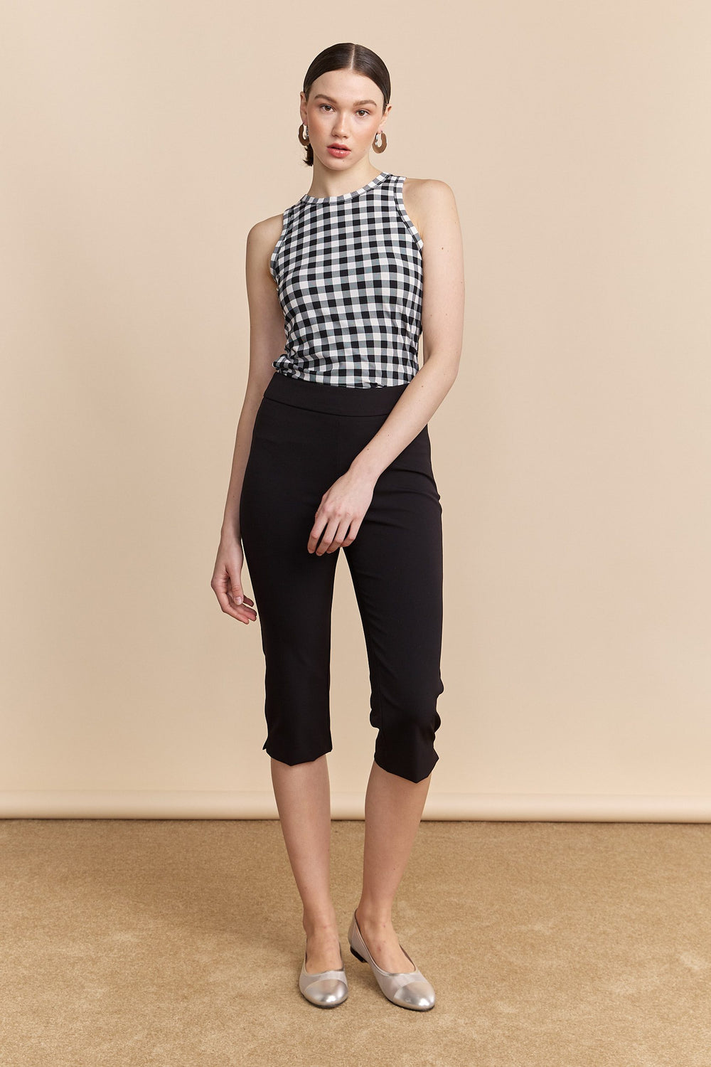High waist capri with slit
