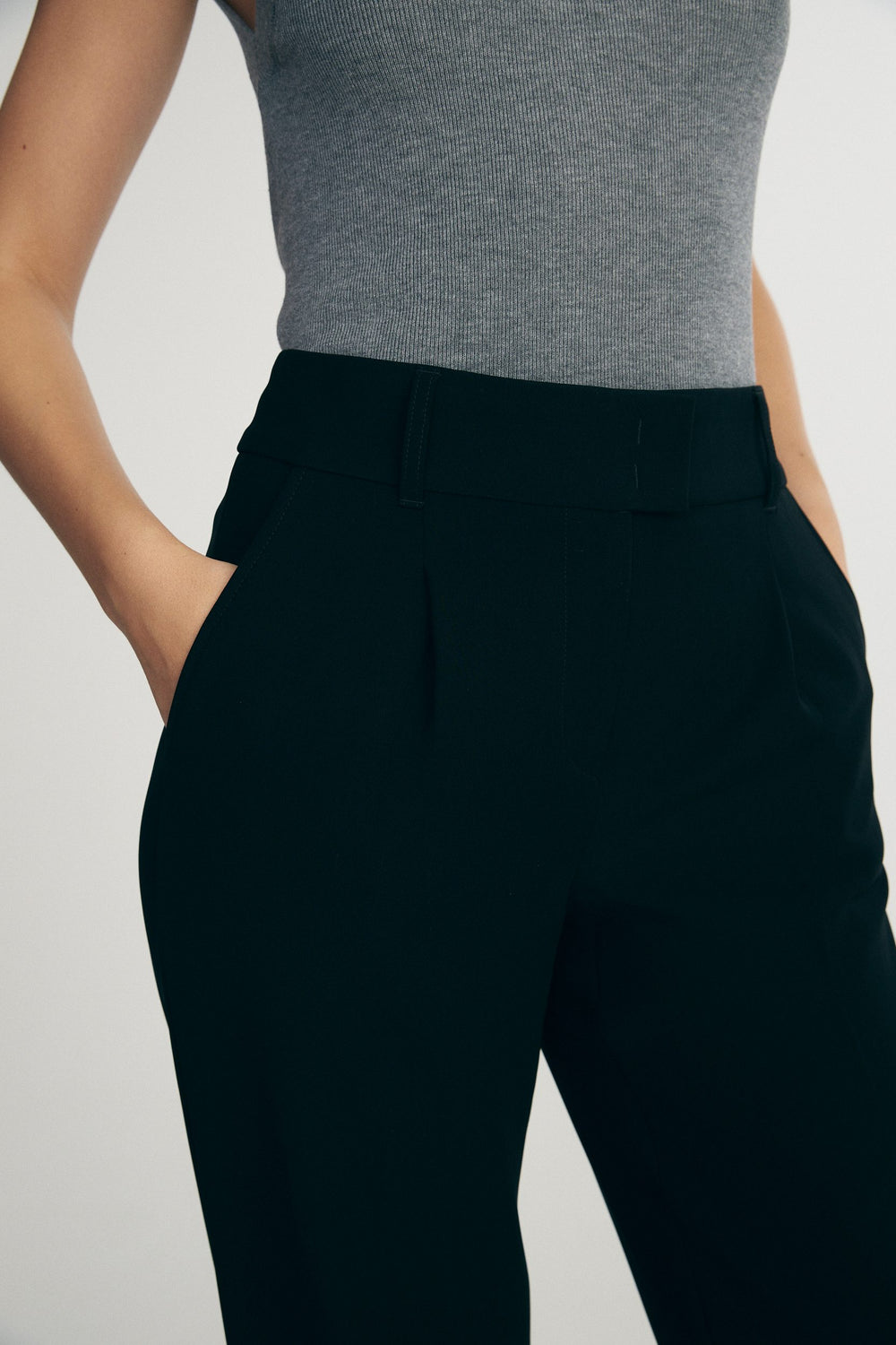 Pantalon à plis
