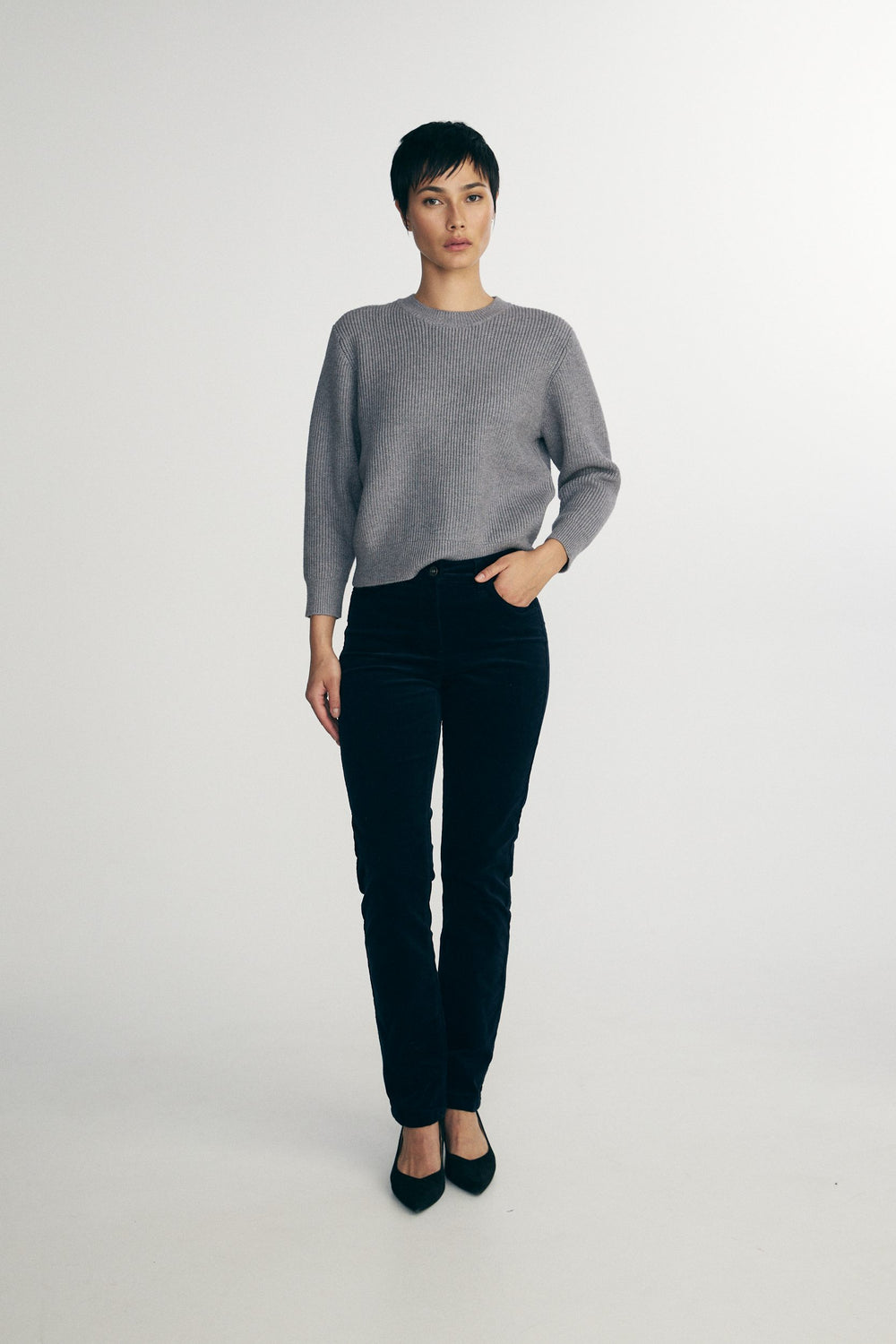 Cropped corduroy pants