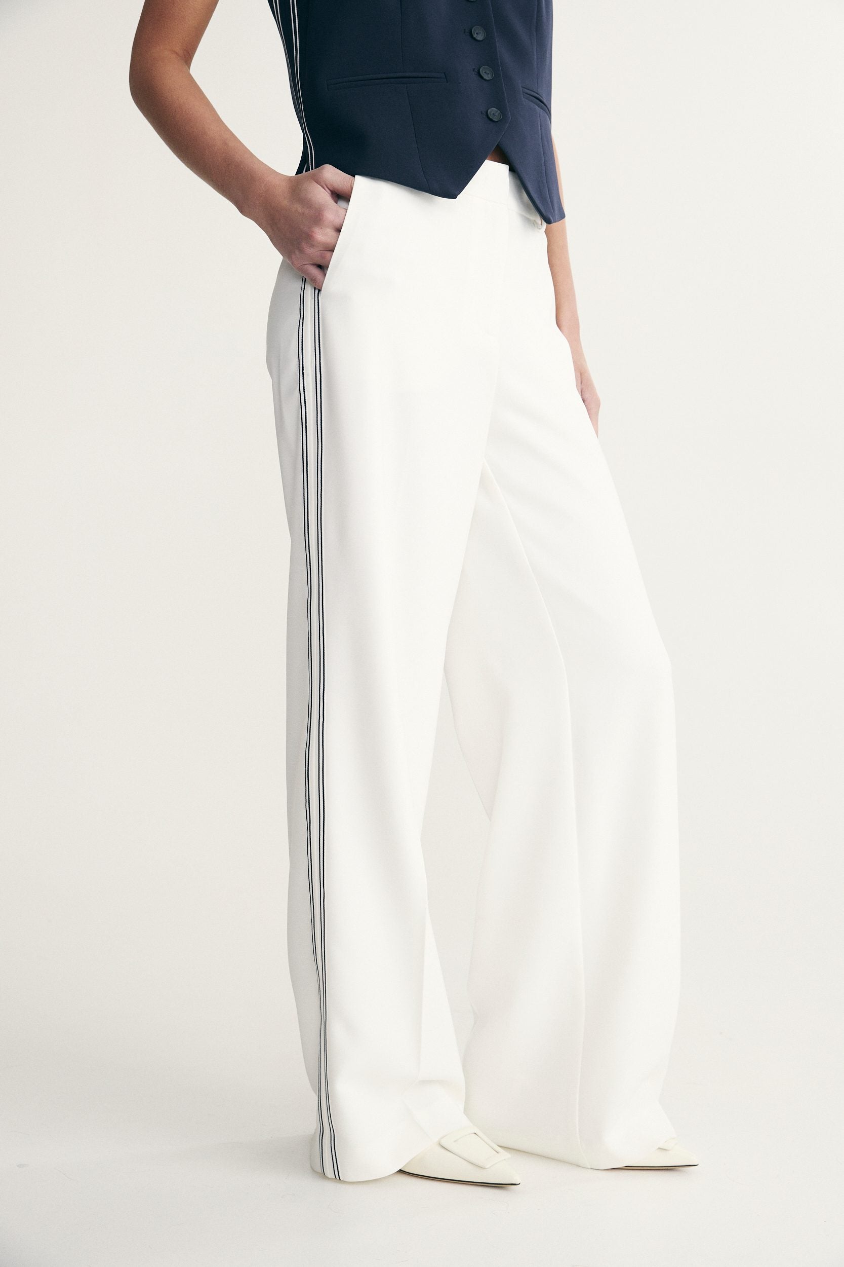 Pantalon taille haute avec ruban