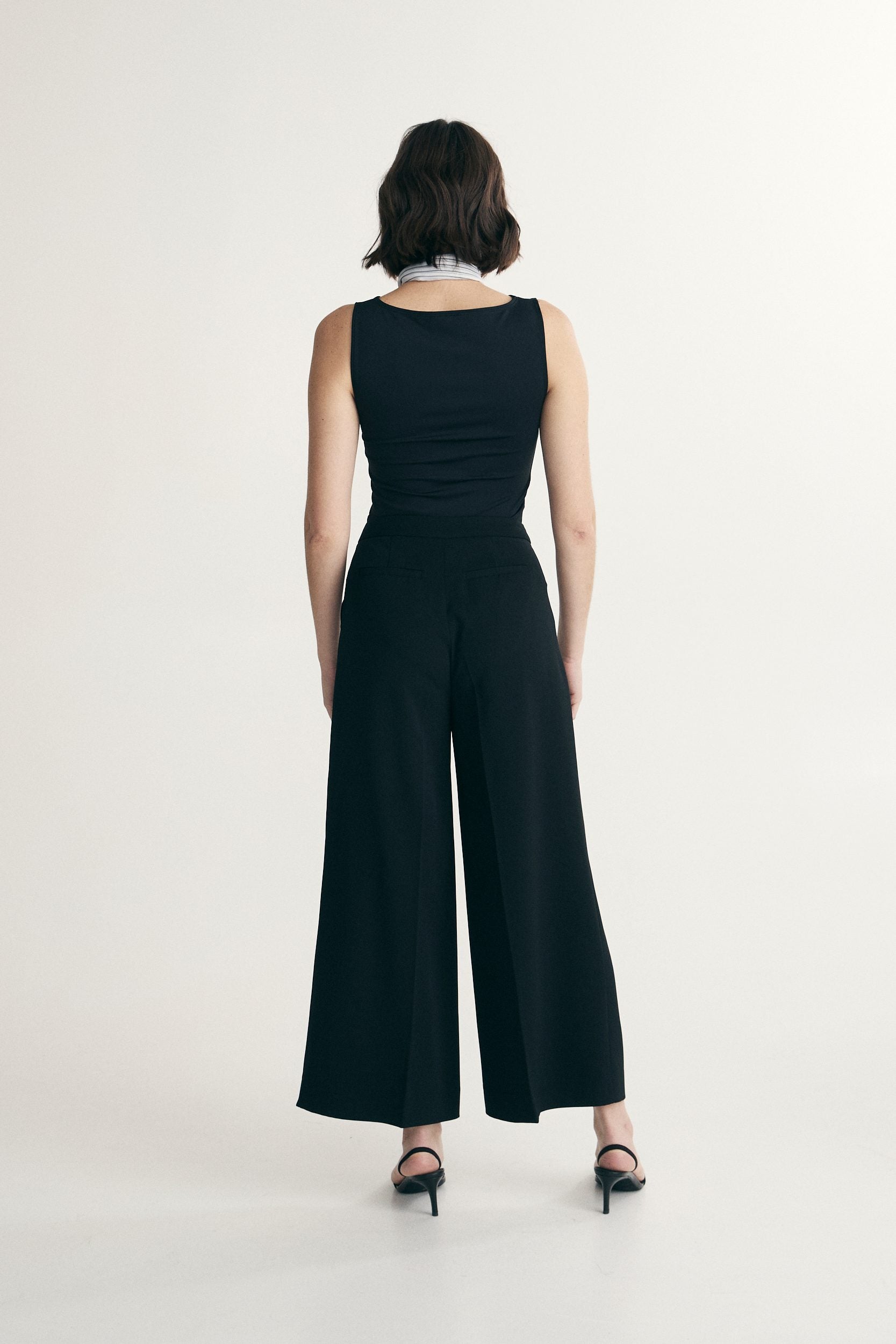 Pantalon à plis