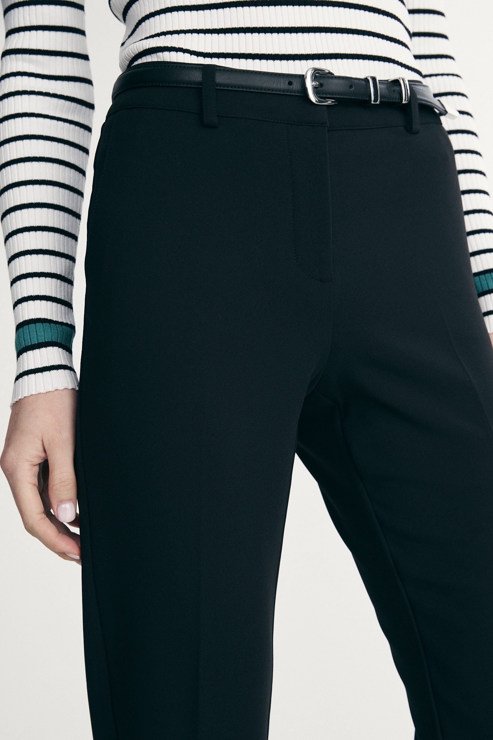 Straight cropped pants