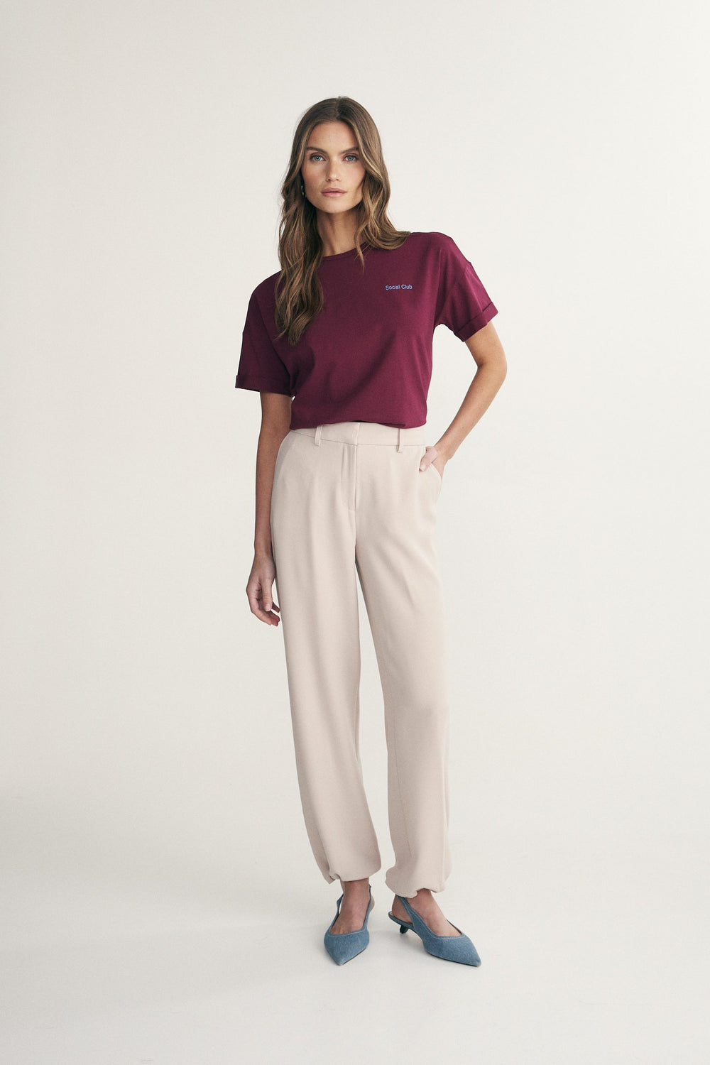 Pantalon à cordon au bas