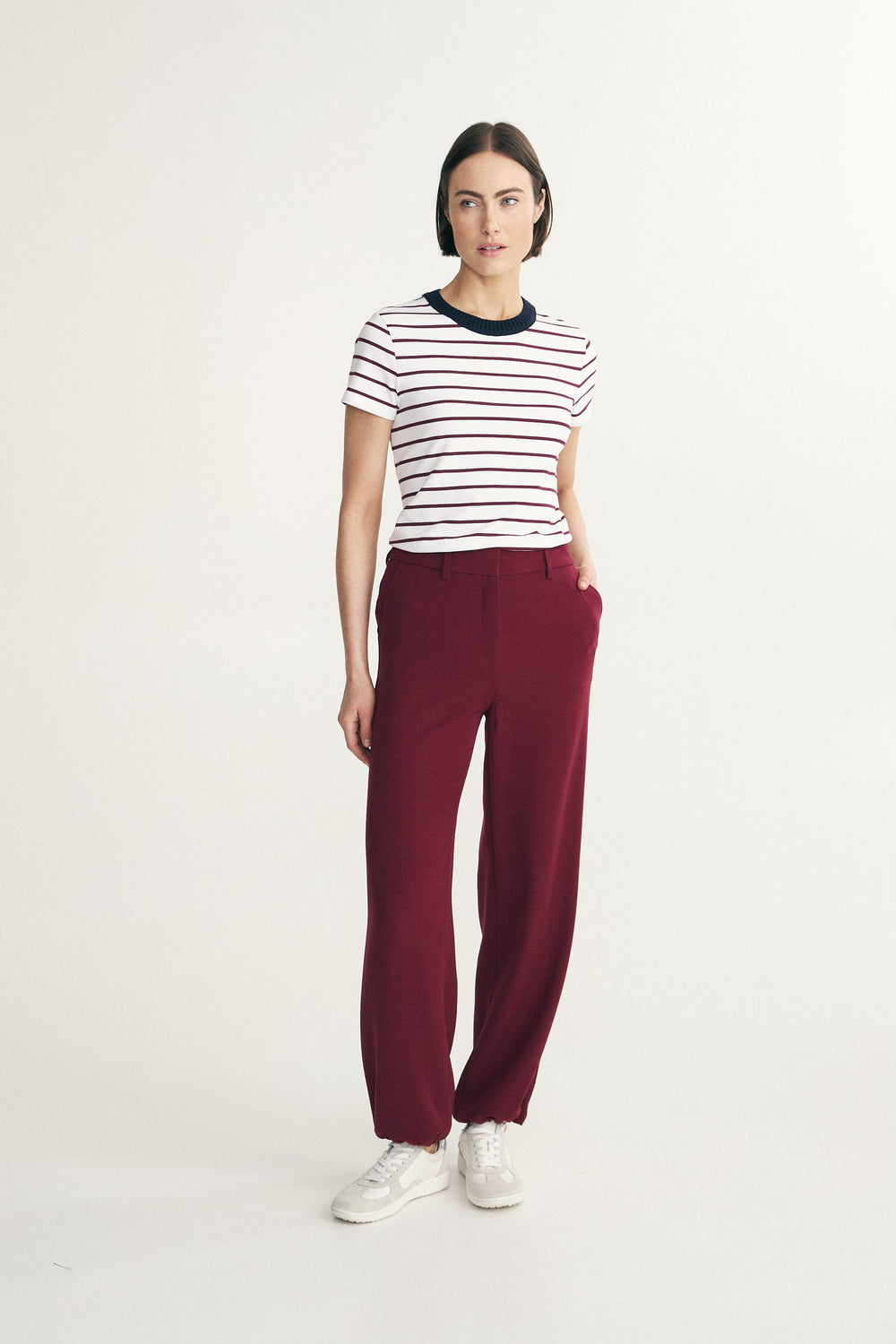 Pantalon à cordon au bas